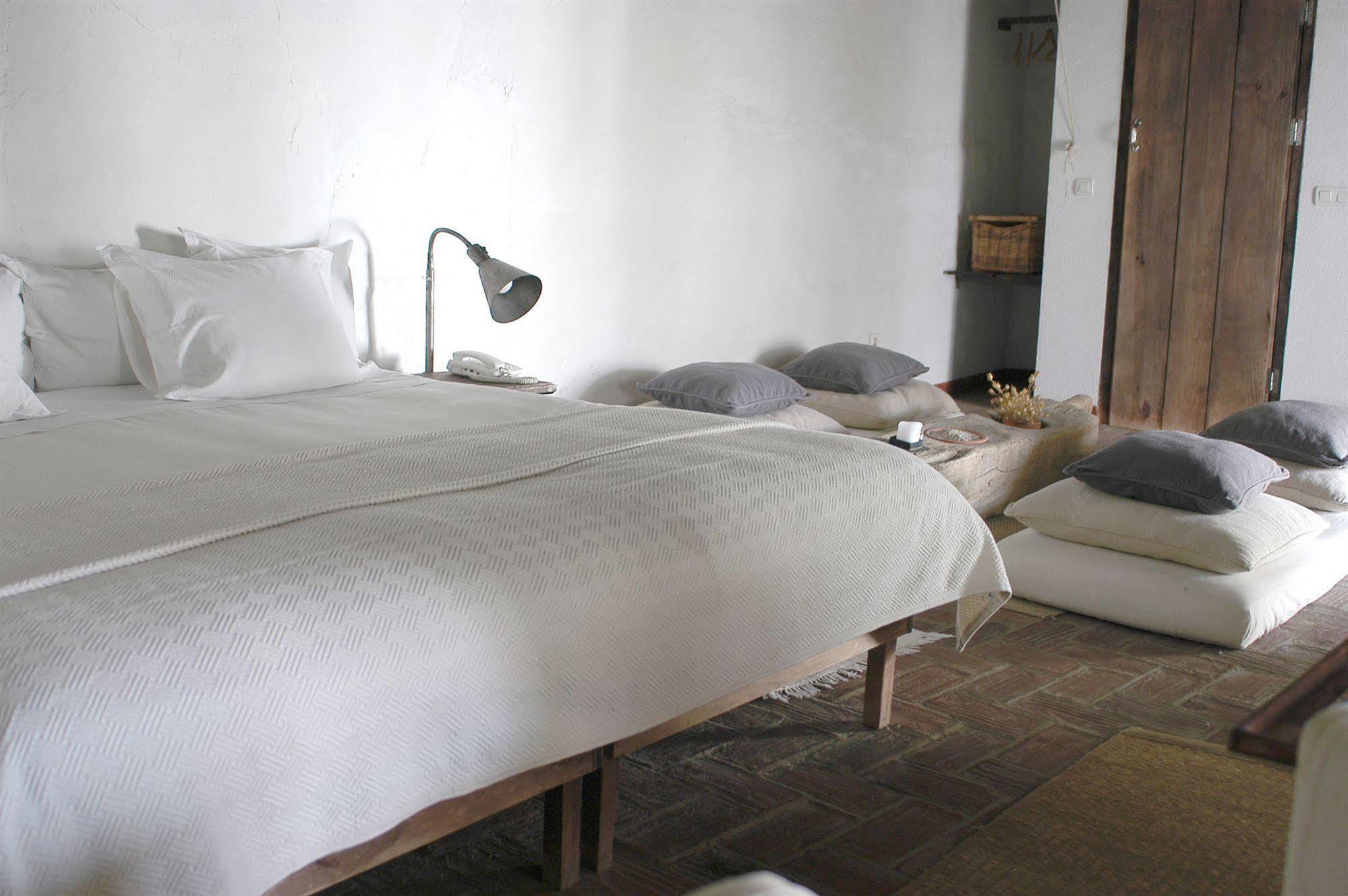 Hospederia Convento De La Parra, 06176 (Adults Only) Hotel La Parra  Kültér fotó